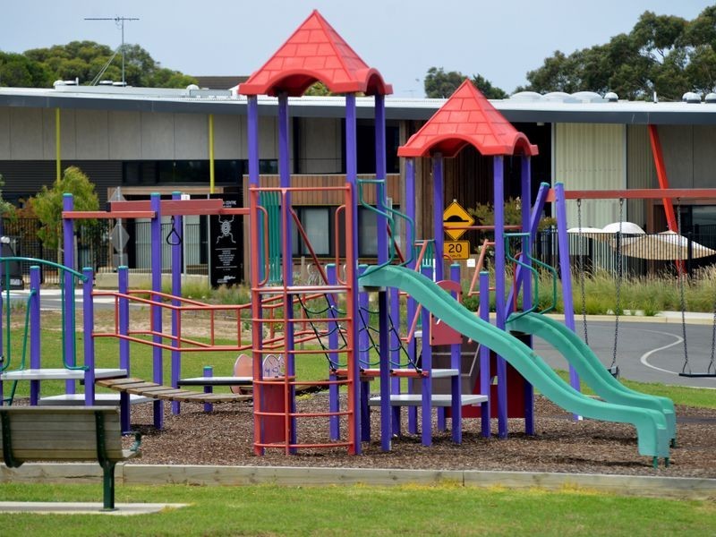 18 Marlin Drive, Ocean Grove VIC 3226