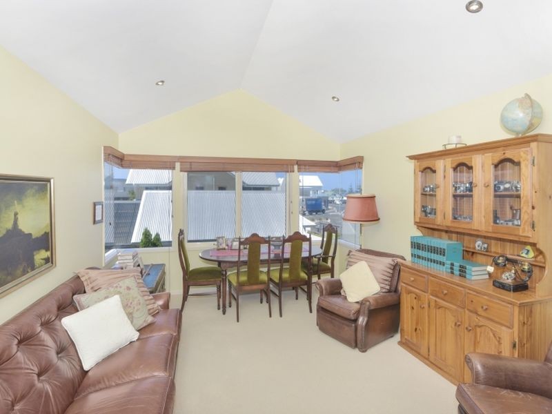 2/93 The Parade, Ocean Grove VIC 3226