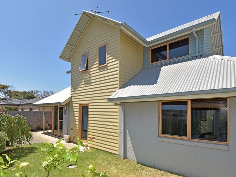 2/93 The Parade, Ocean Grove VIC 3226