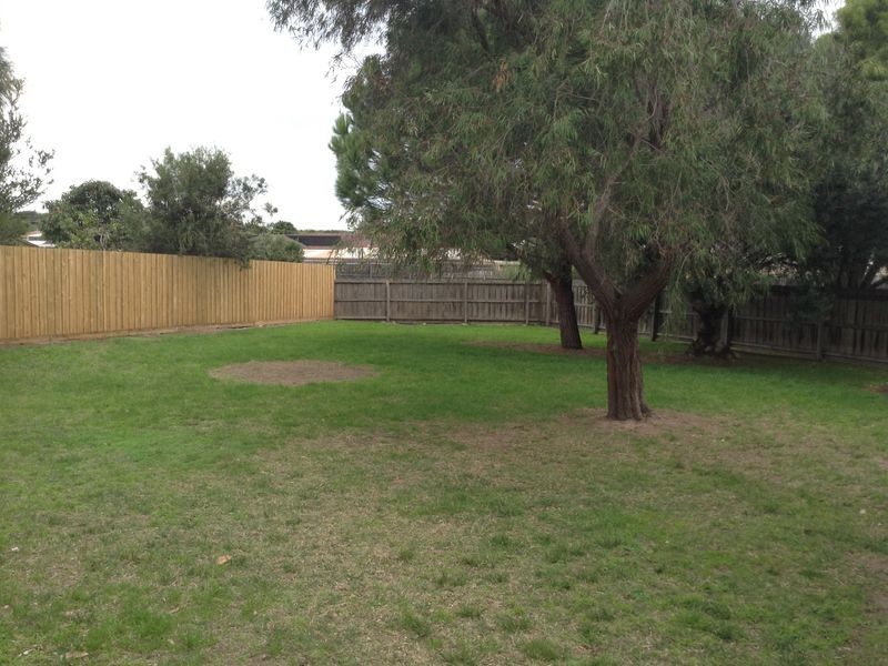 24 Aries Crescent, Ocean Grove VIC 3226