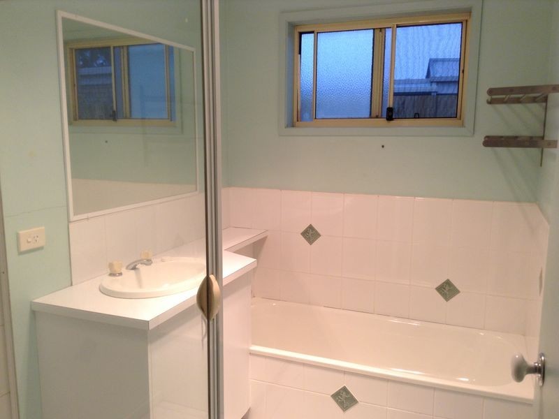 24 Pembroke Road, Ocean Grove VIC 3226