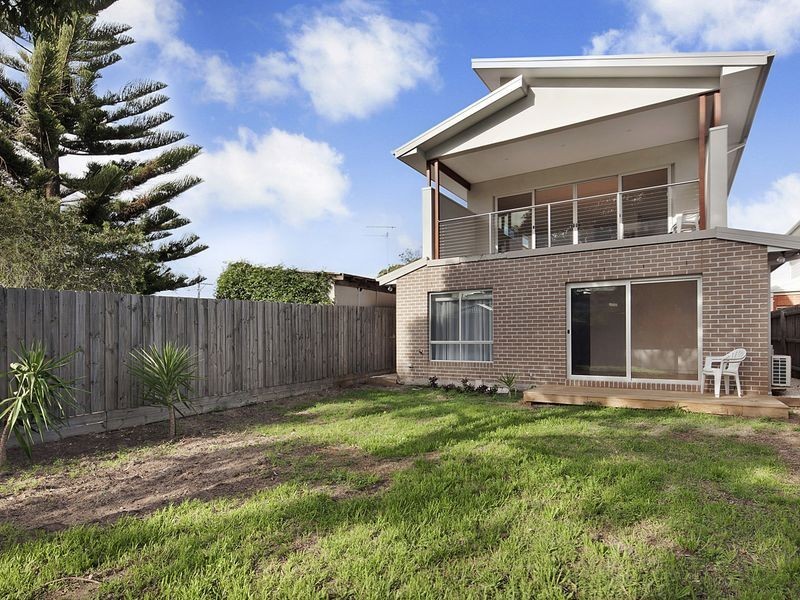 11 Lelean Street, Ocean Grove VIC 3226
