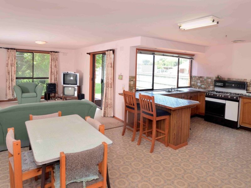 5 Minerva Close, Ocean Grove VIC 3226