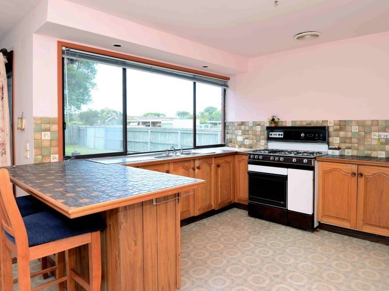 5 Minerva Close, Ocean Grove VIC 3226