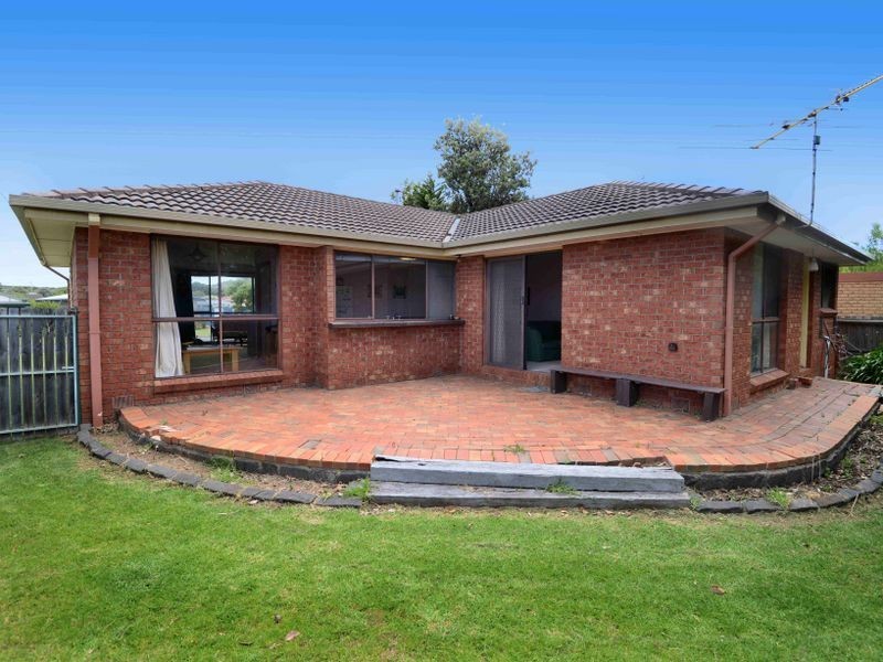 5 Minerva Close, Ocean Grove VIC 3226