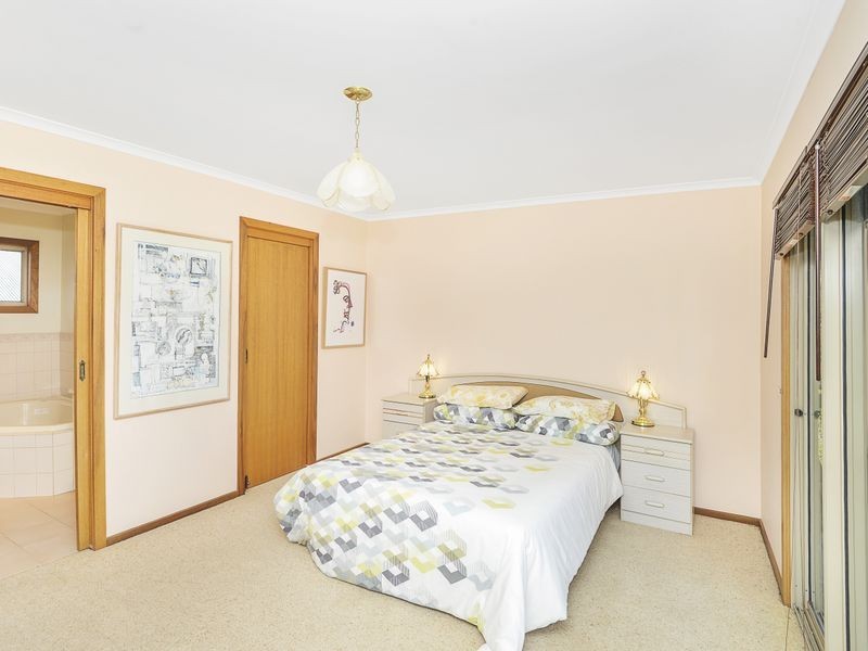 13 Bell Street, Ocean Grove VIC 3226