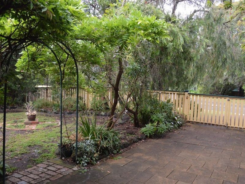 48 Lake Avenue, Ocean Grove VIC 3226