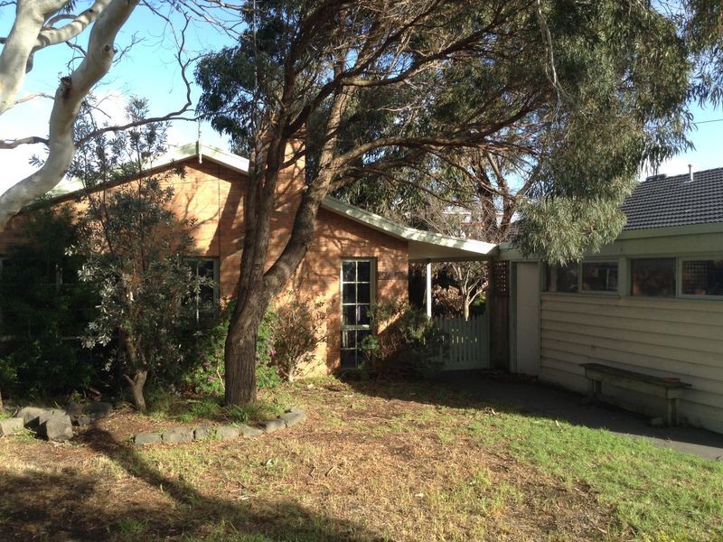 210 Shell Road, Ocean Grove VIC 3226