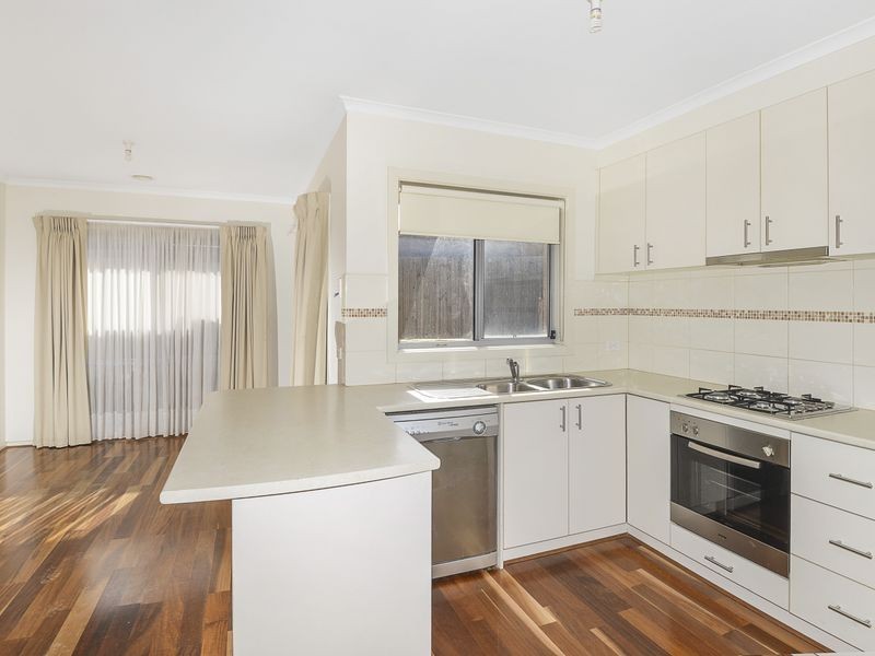 11 Roebourne Street, Ocean Grove VIC 3226