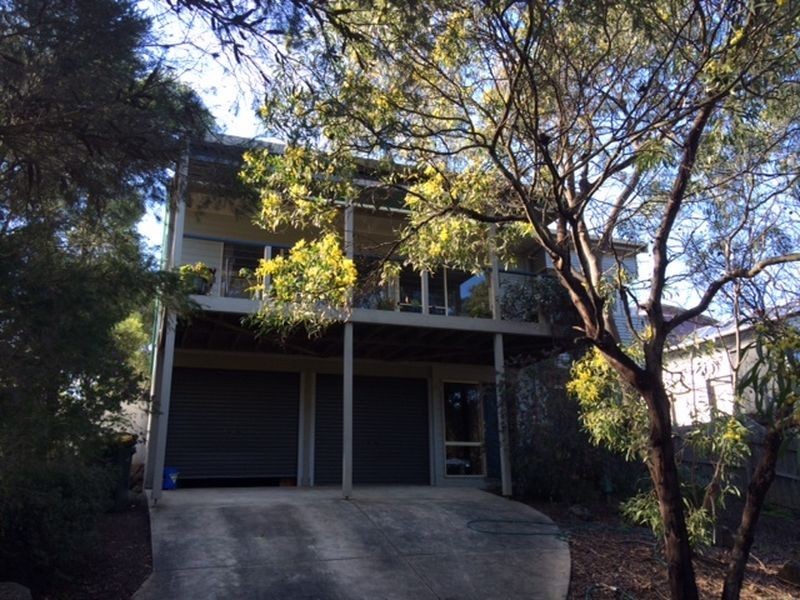 13 Petras Place, Ocean Grove VIC 3226