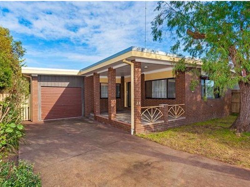 38 Lake Avenue, Ocean Grove VIC 3226