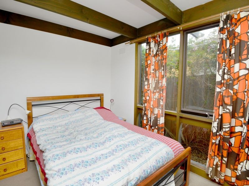 30 Valda Crescent, Ocean Grove VIC 3226