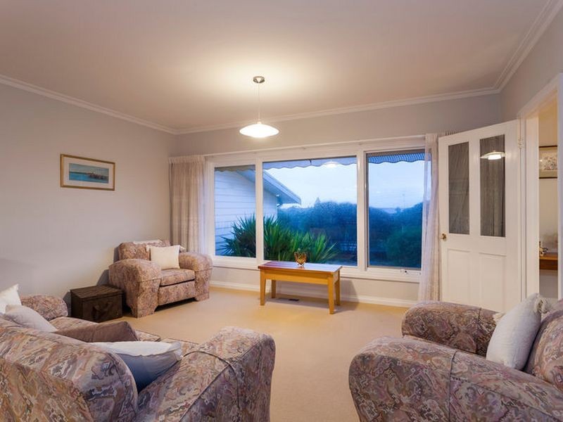 34 Wallington Road, Ocean Grove VIC 3226