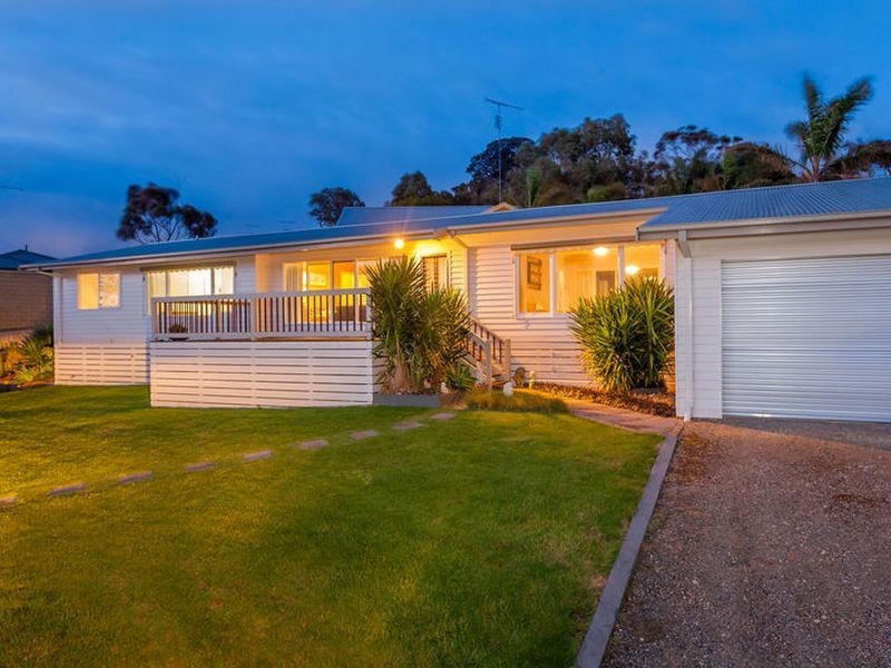34 Wallington Road, Ocean Grove VIC 3226