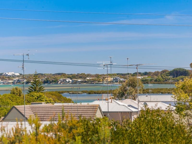 34 Wallington Road, Ocean Grove VIC 3226