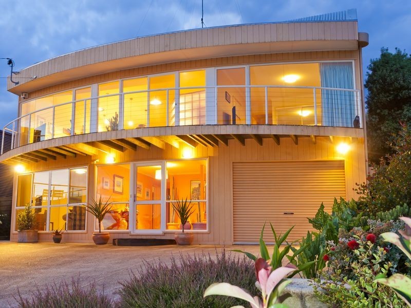 17 Riviera Crescent, Ocean Grove VIC 3226