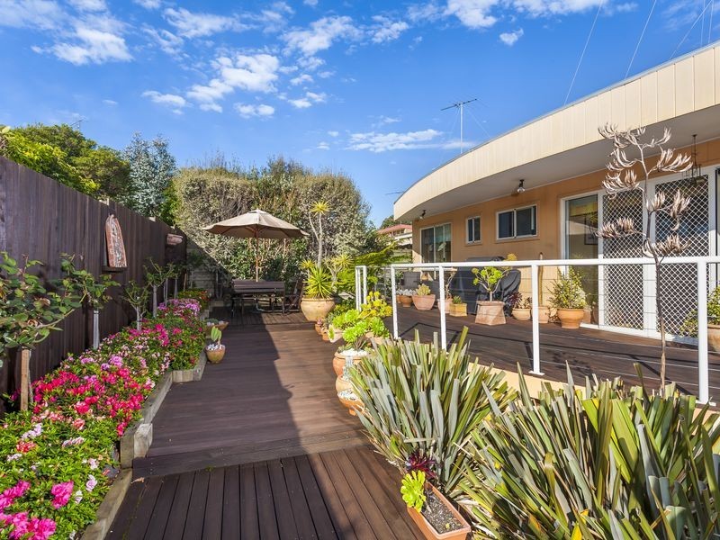 17 Riviera Crescent, Ocean Grove VIC 3226