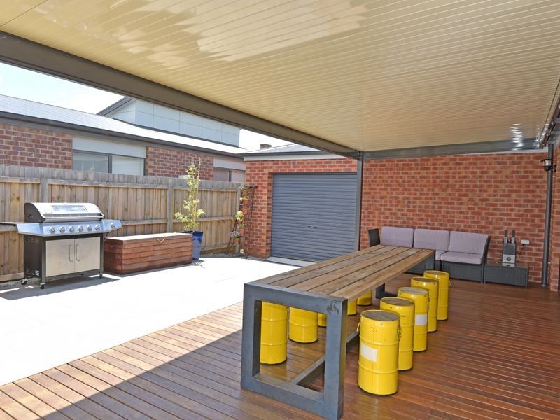 14 Empress Boulevard, Ocean Grove VIC 3226