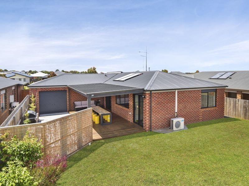 14 Empress Boulevard, Ocean Grove VIC 3226