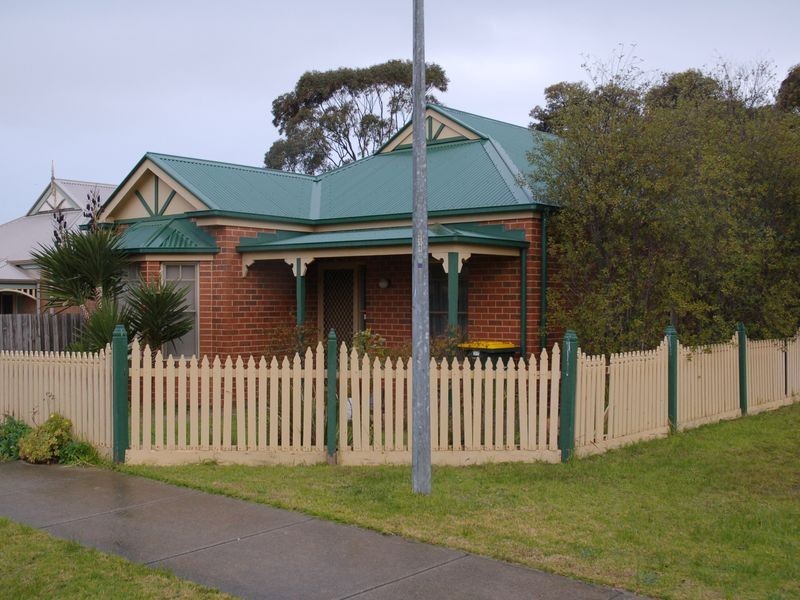 4 Melanie Place, Ocean Grove VIC 3226