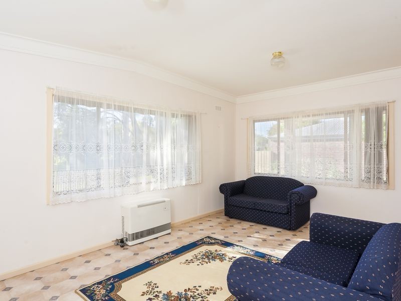 38 Lake Avenue, Ocean Grove VIC 3226