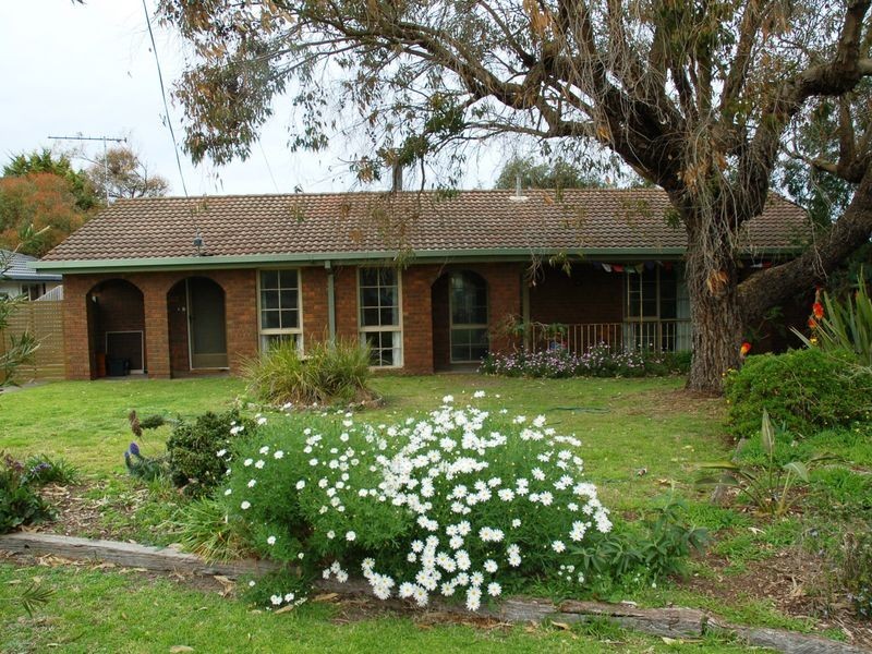 4 Green Court, Ocean Grove VIC 3226
