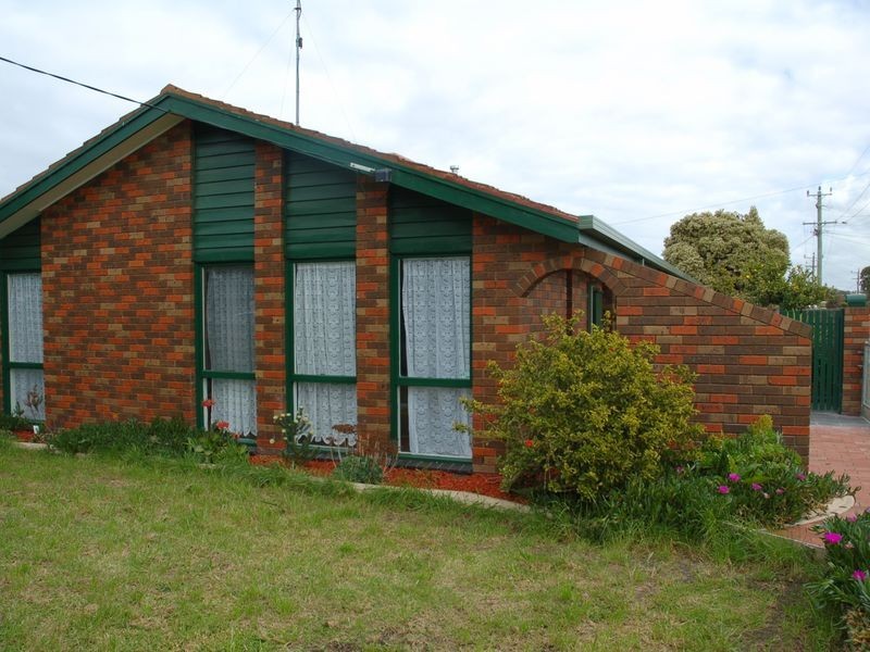 36 Pembroke Road, Ocean Grove VIC 3226