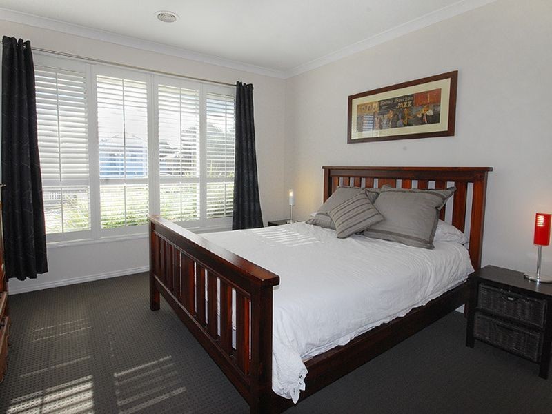 8 Aquilae Street, Ocean Grove VIC 3226