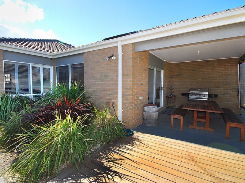 8 Aquilae Street, Ocean Grove VIC 3226