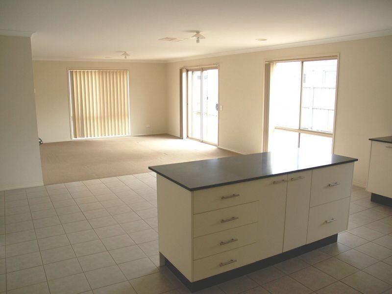 17 Curzon Drive, Ocean Grove VIC 3226