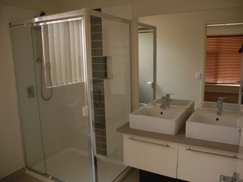 17 Curzon Drive, Ocean Grove VIC 3226