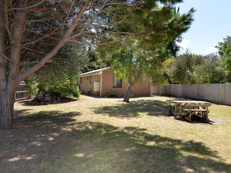 24 Aries Crescent, Ocean Grove VIC 3226