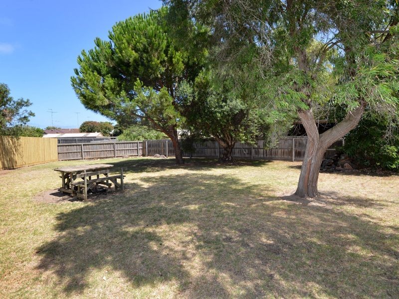 24 Aries Crescent, Ocean Grove VIC 3226