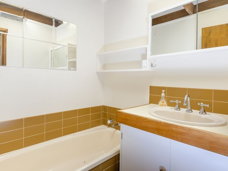 127 Powell Street East, Ocean Grove VIC 3226