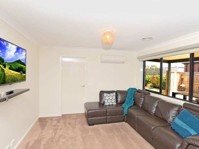 14 Empress Boulevard, Ocean Grove VIC 3226