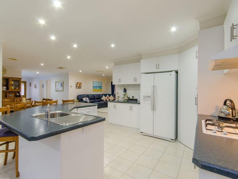 36 Daintree Way, Ocean Grove VIC 3226