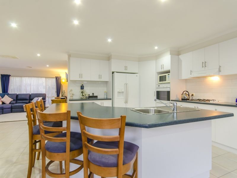 36 Daintree Way, Ocean Grove VIC 3226