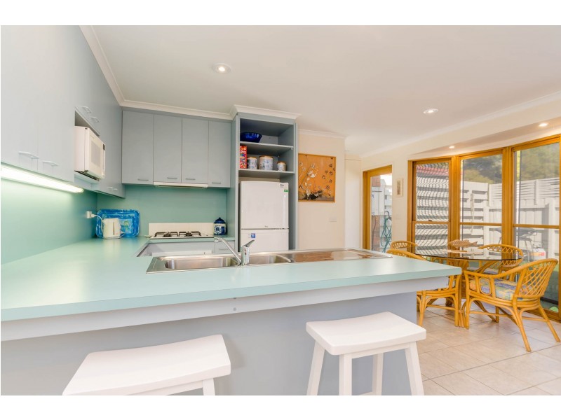 2/62 Powell Street, Ocean Grove VIC 3226