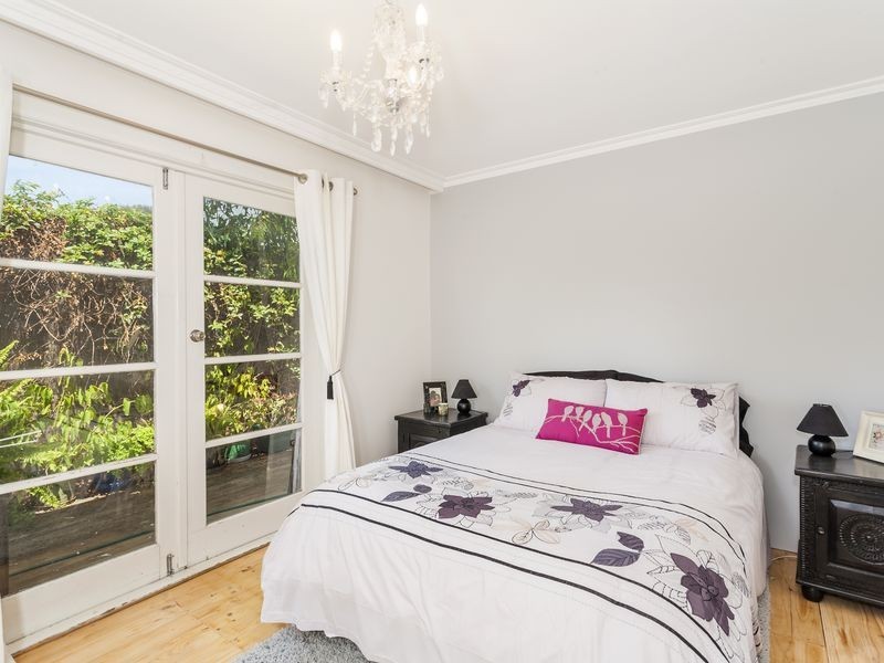 4 Wallington Road, Ocean Grove VIC 3226