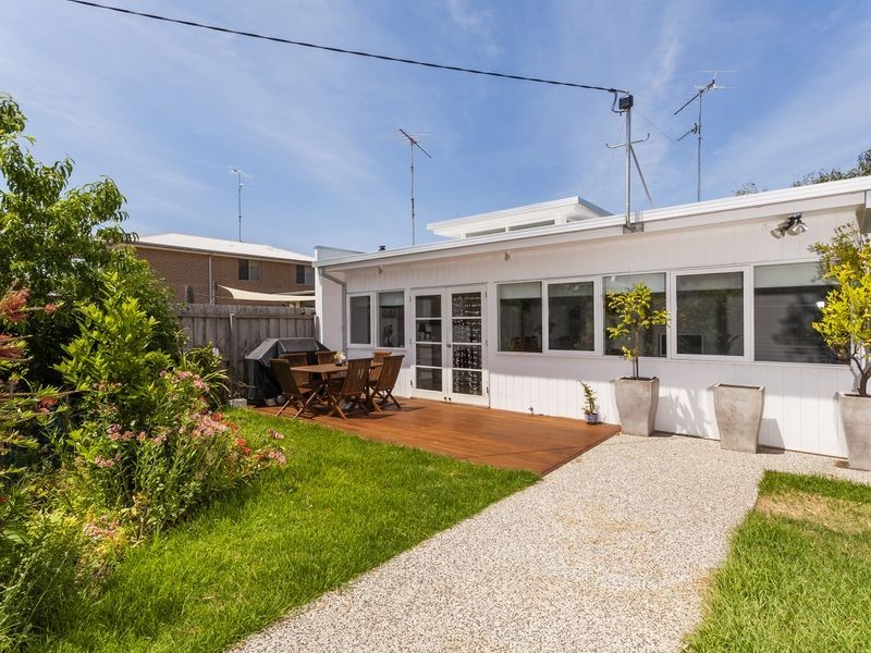 4 Wallington Road, Ocean Grove VIC 3226