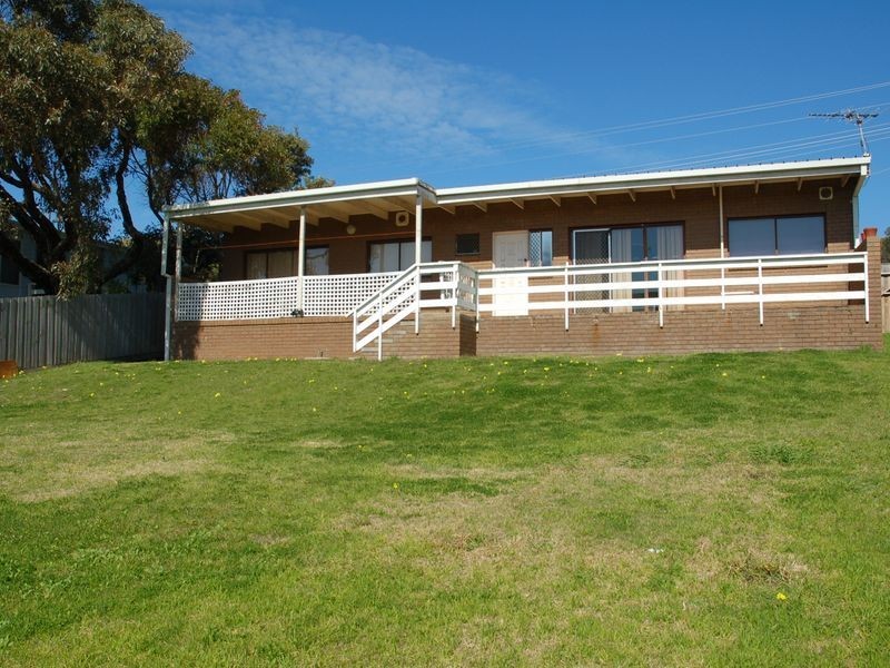 61 Ocean Throughway, Ocean Grove VIC 3226