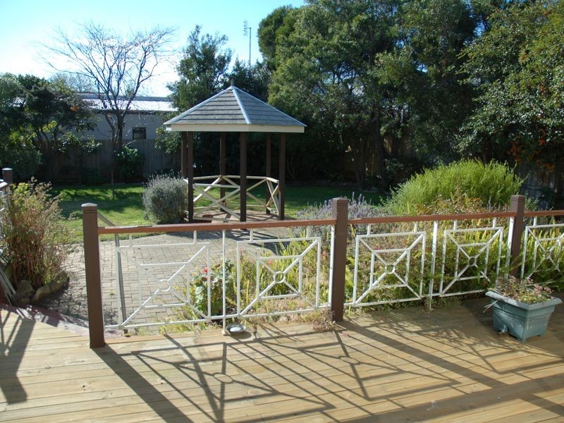 29 Draper Street, Ocean Grove VIC 3226