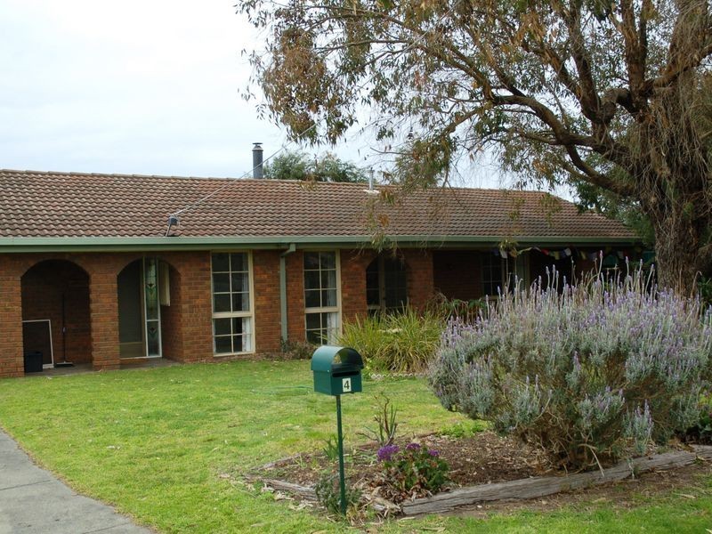 4 Green Court, Ocean Grove VIC 3226