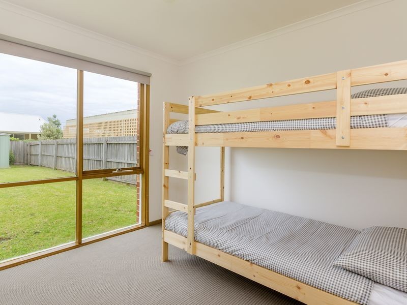 18 Roditis Drive, Ocean Grove VIC 3226