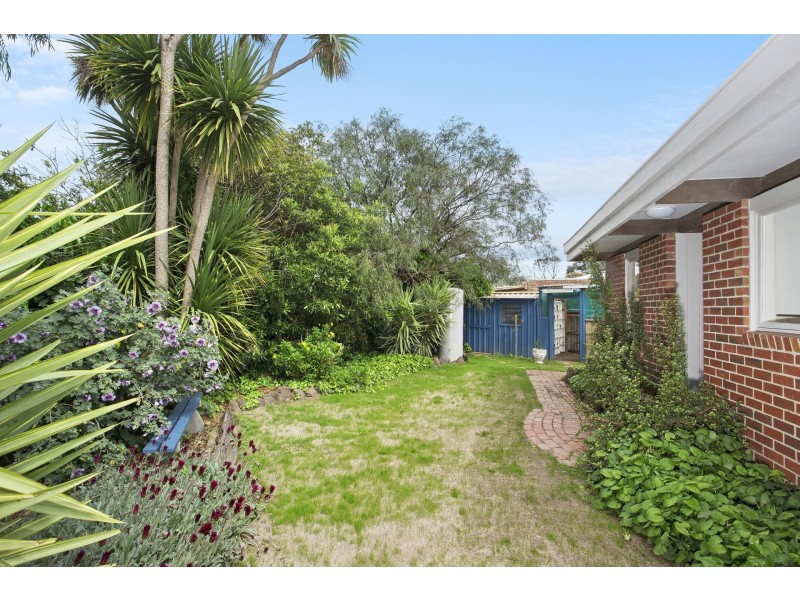 Unit 2/15 Watkin Street, Ocean Grove VIC 3226