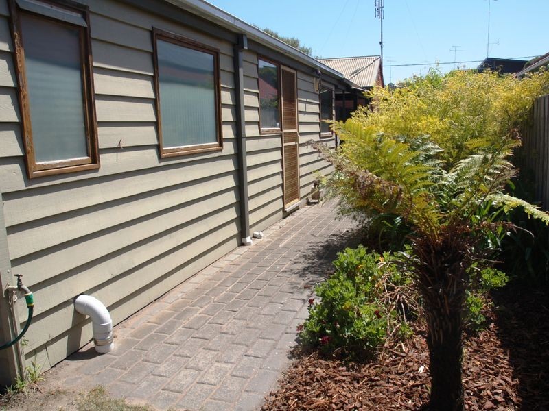 2/32 Dare Street, Ocean Grove VIC 3226