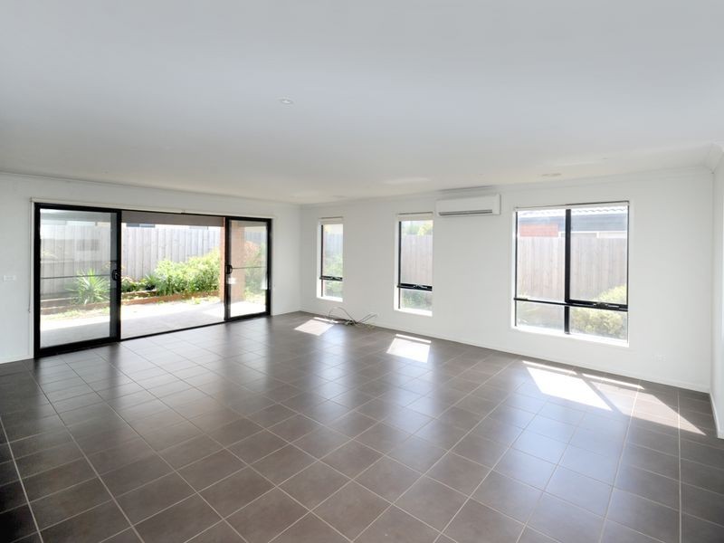 2-4 Amberwood Way, Ocean Grove VIC 3226