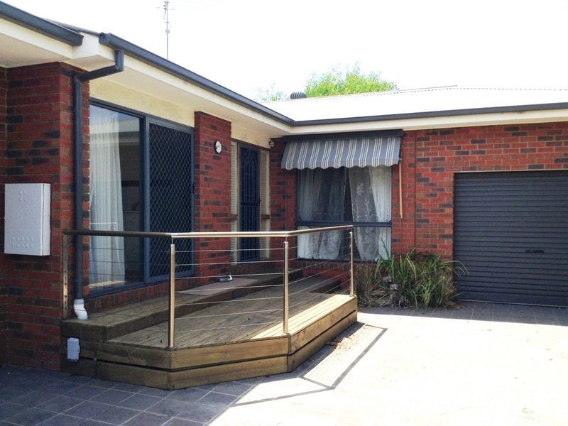 2/105 Sunset Strip, Ocean Grove VIC 3226