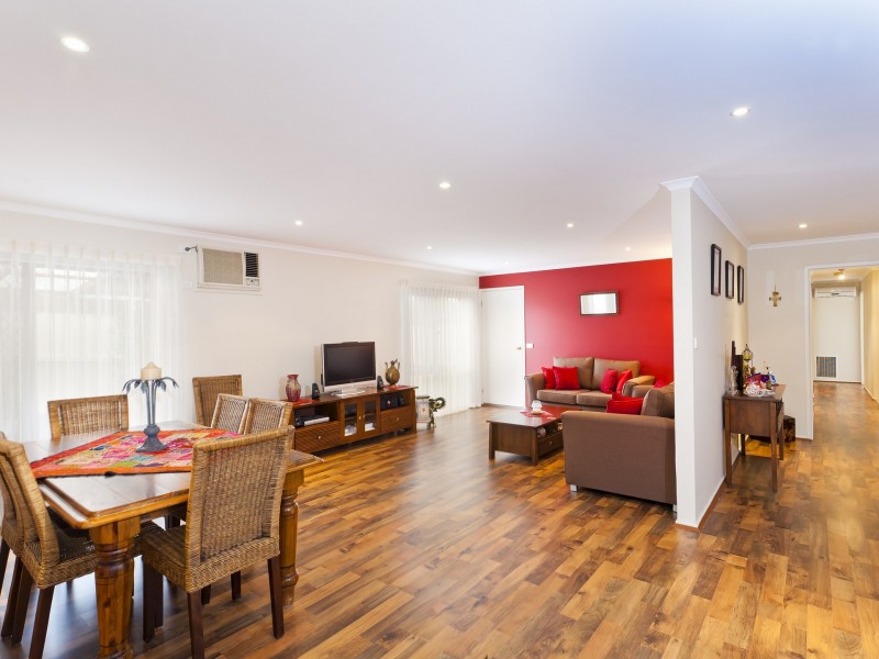 8 Somerdale Avenue, Ocean Grove VIC 3226