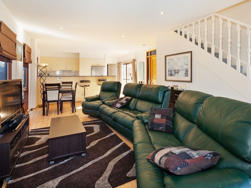 1/146 Bonnyvale Road, Ocean Grove VIC 3226